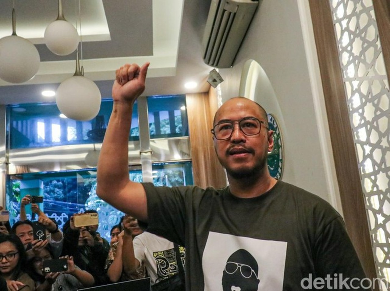 Pandji Pragiwaksono Akui Dapat Nasihat dari MUI Terkait Materi Stand-Up Comedy ‘Mens Rea’