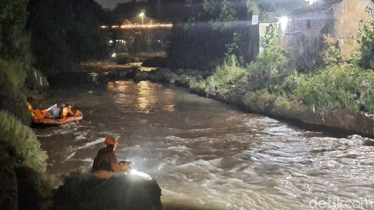 Bocah 8 Tahun Hanyut Terbawa Arus Sungai Cisadane Bogor, Pencarian Intensif Dilakukan