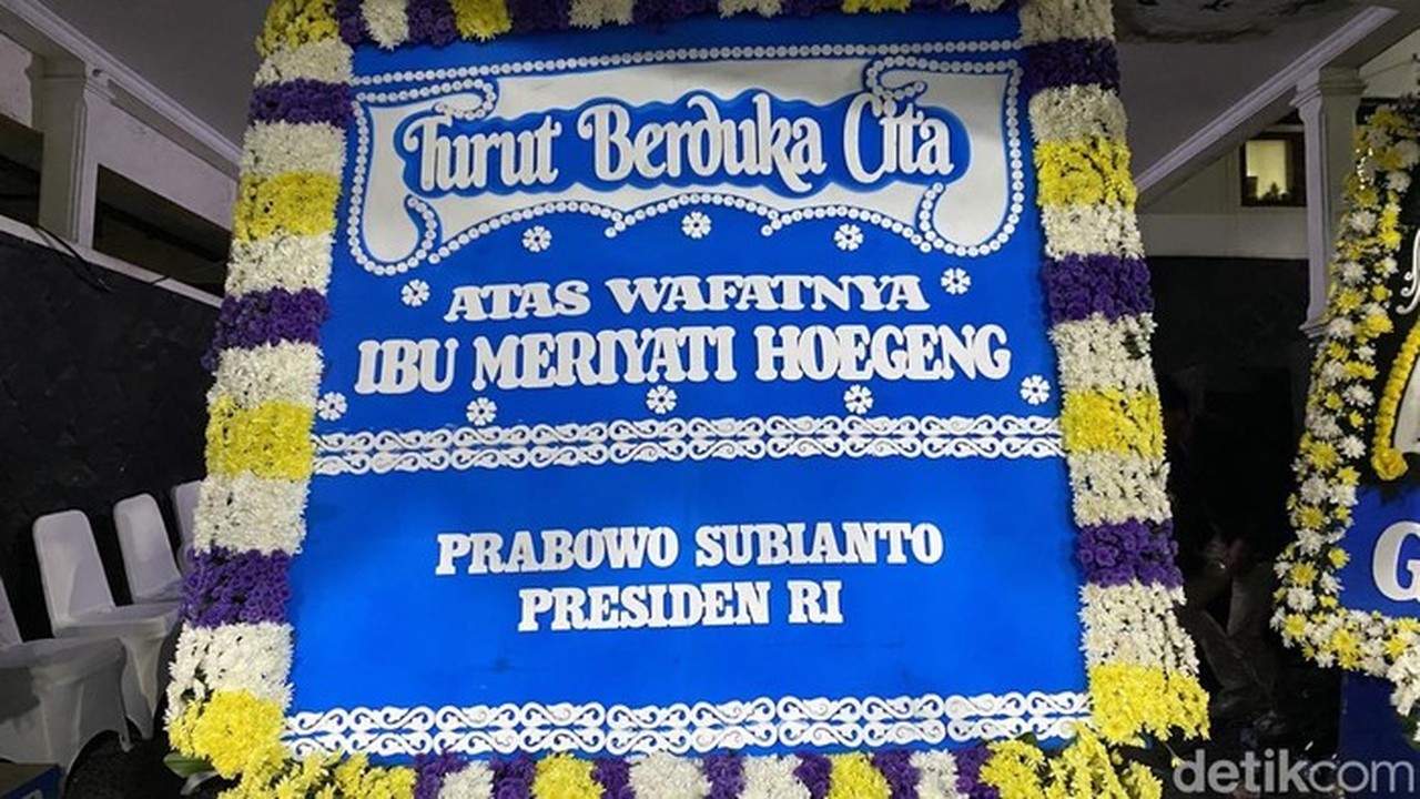 Prabowo-Gibran Kirim Karangan Bunga Duka untuk Istri Kapolri ke-5 Jenderal Hoegeng Iman Santoso Prabowo-Gibran Kirim Karangan Bunga Duka untuk Istri Kapolri ke-5 Jenderal Hoegeng Iman Santoso