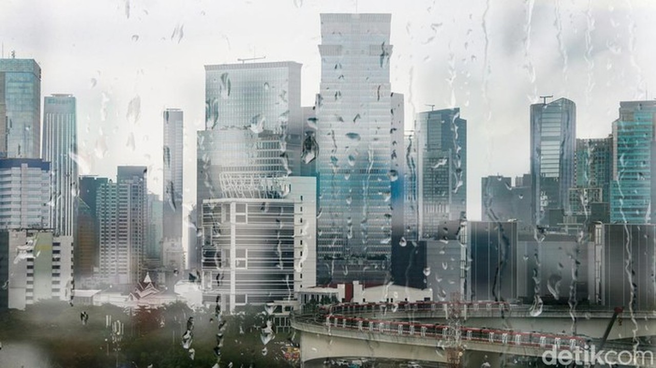 BMKG: Hujan Masih Berpotensi Terjadi Saat Ramadan, Kemarau Dimulai April-Mei 2026