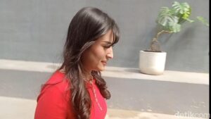 Usai Cerai dari Adly Fairuz, Angbeen Rishi Ungkap Kesibukan Urus Anak dan Rumah Tangga