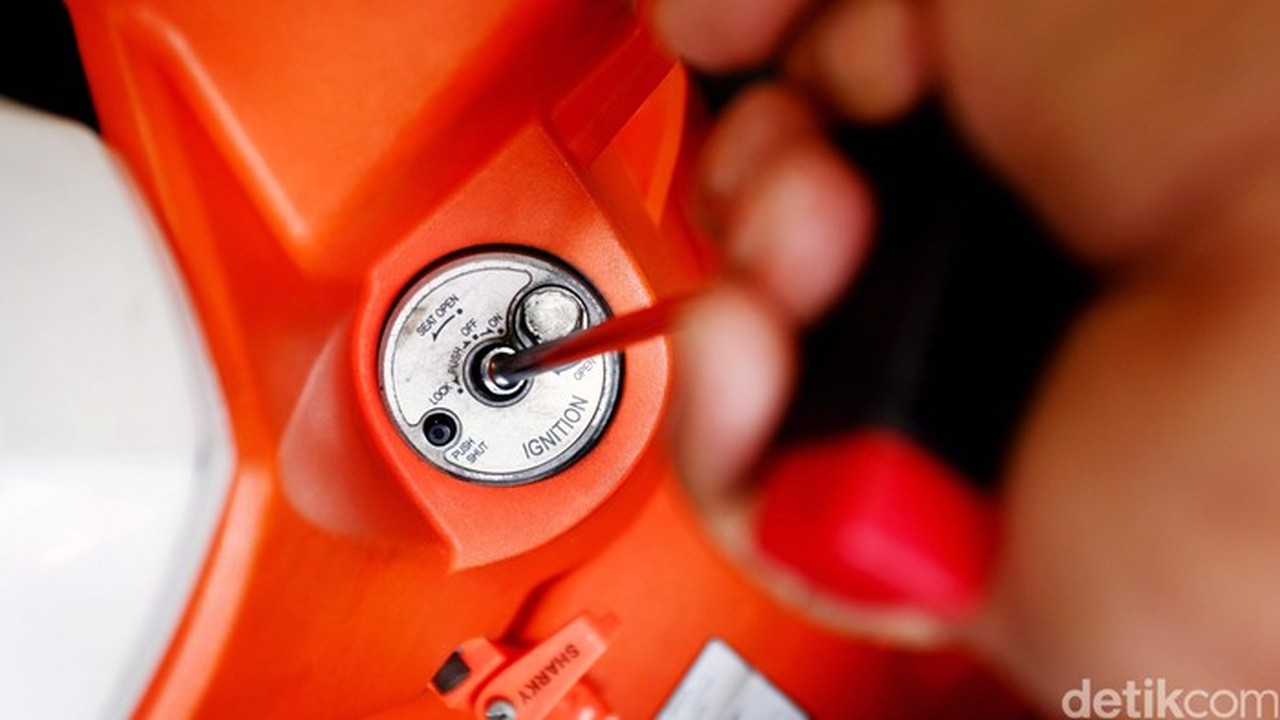 Pencuri Motor Bersenjata Airsoft Gun Dibekuk Polisi di Jakarta Timur Setelah Beraksi di Serang