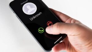 Waspada ‘Halo’ ke Nomor Asing, BSSN Ingatkan Potensi Kloning Suara AI untuk Kejahatan