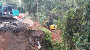 Jembatan Saketi-Labuan Amblas Akibat Longsor, Perbaikan Ditarget Rampung Sebelum Ramadan