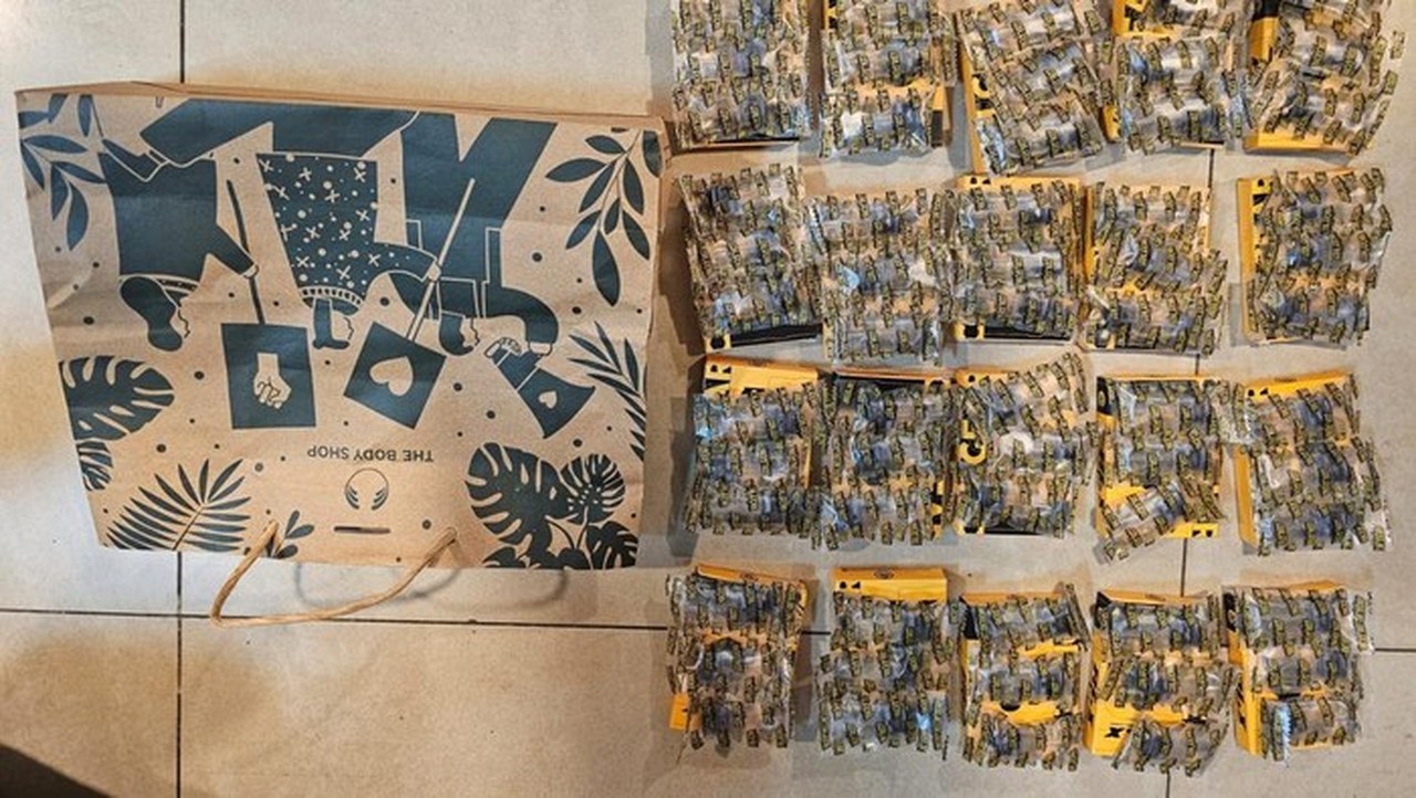 Bareskrim Polri Gagalkan Transaksi Vape Etomidate di Parkiran Mal Jaksel, Tiga Orang Ditangkap