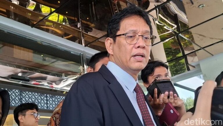 MAKI Dorong Menteri Keuangan Purbaya Yudhi Sadewa Bersih-bersih Pajak dan Bea Cukai Pasca OTT KPK